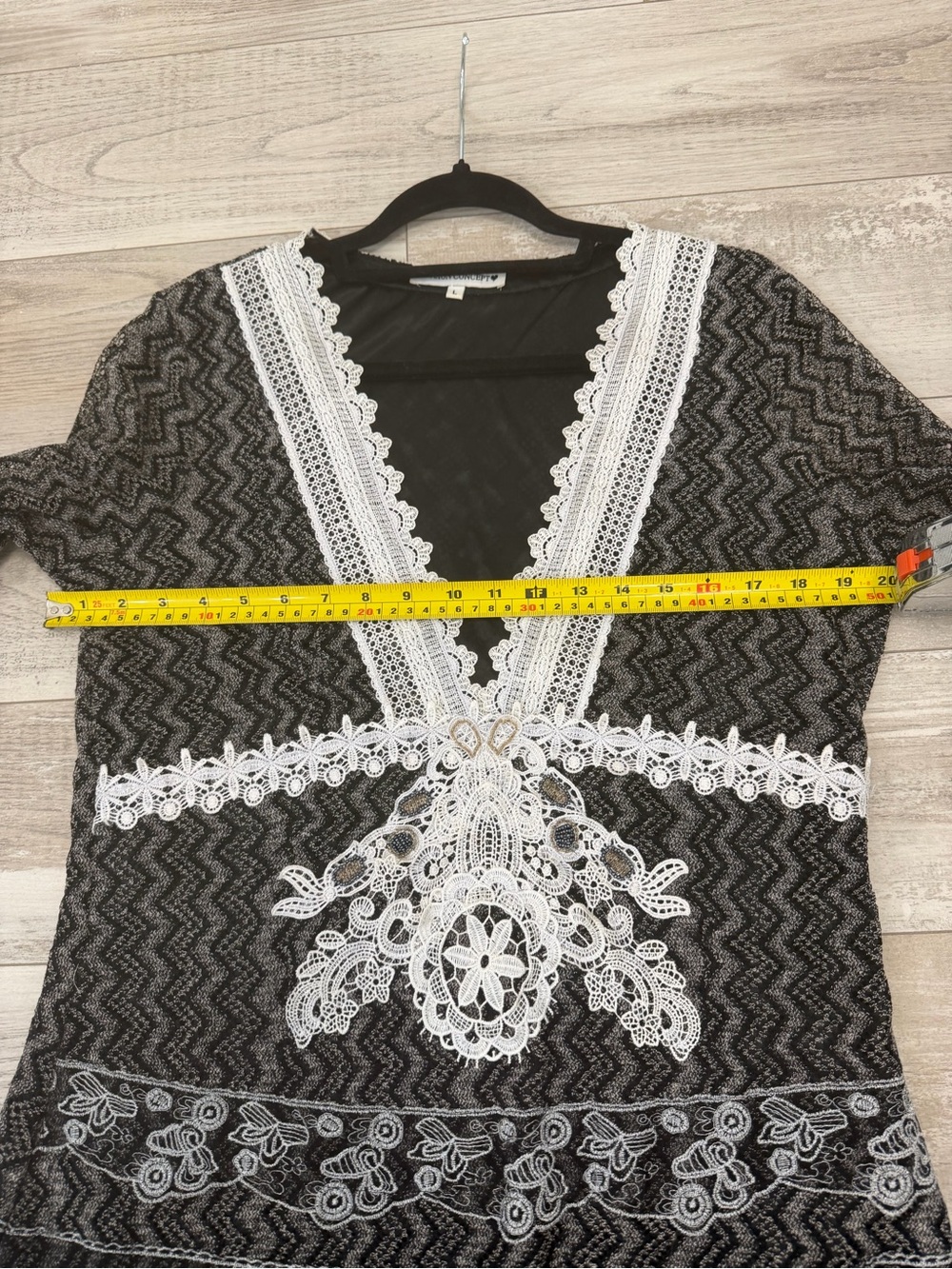 Passion Concept Whimsigoth Lace Tunic Blouse Black White Fairycore Size L EUC - Picture 8 of 9
